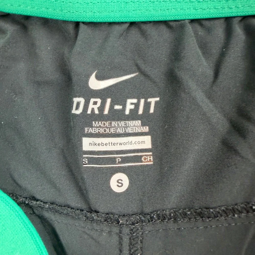 Nike Lacrosse Shorts Women's Small Black Green Dri-FIT Athletic Running Active